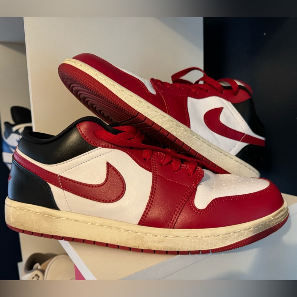 Jordan 1 low